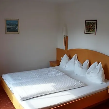 Bruggerhof Отель